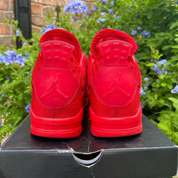 Air Jordan 4 Retro Flyknit Sneakers Red Size 10.5 - Picture 7 of 10